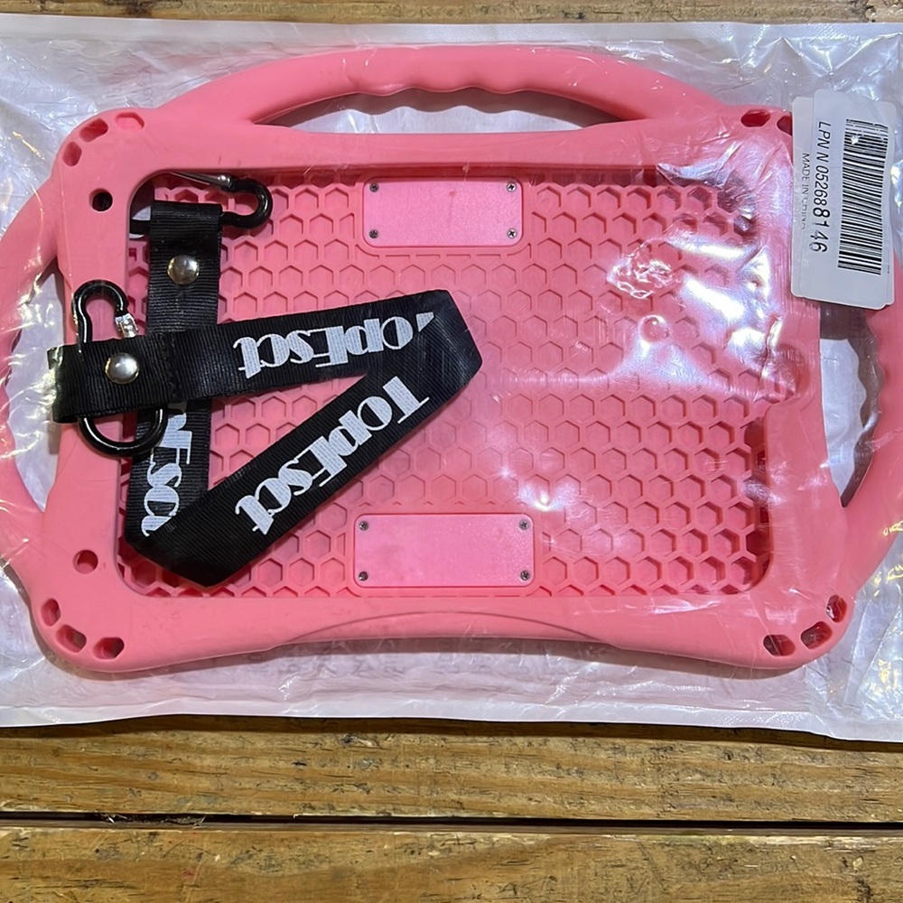 Pink Silicone Case for Kids IPad Mini #'s 5, 4, 3, 2,
1. New in packaging.